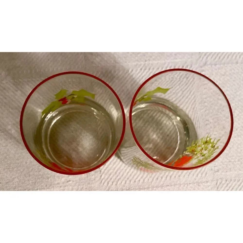 2 Vintage CHRISTMAS HOLLY Wreath Glasses - Cocktail Glassware~Used On TV Show